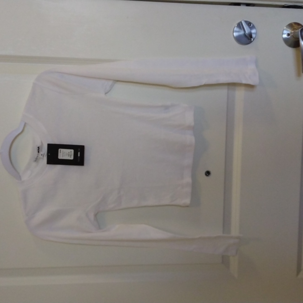 Fashion Nova Medium ribbed long sleeved crop.  NWT